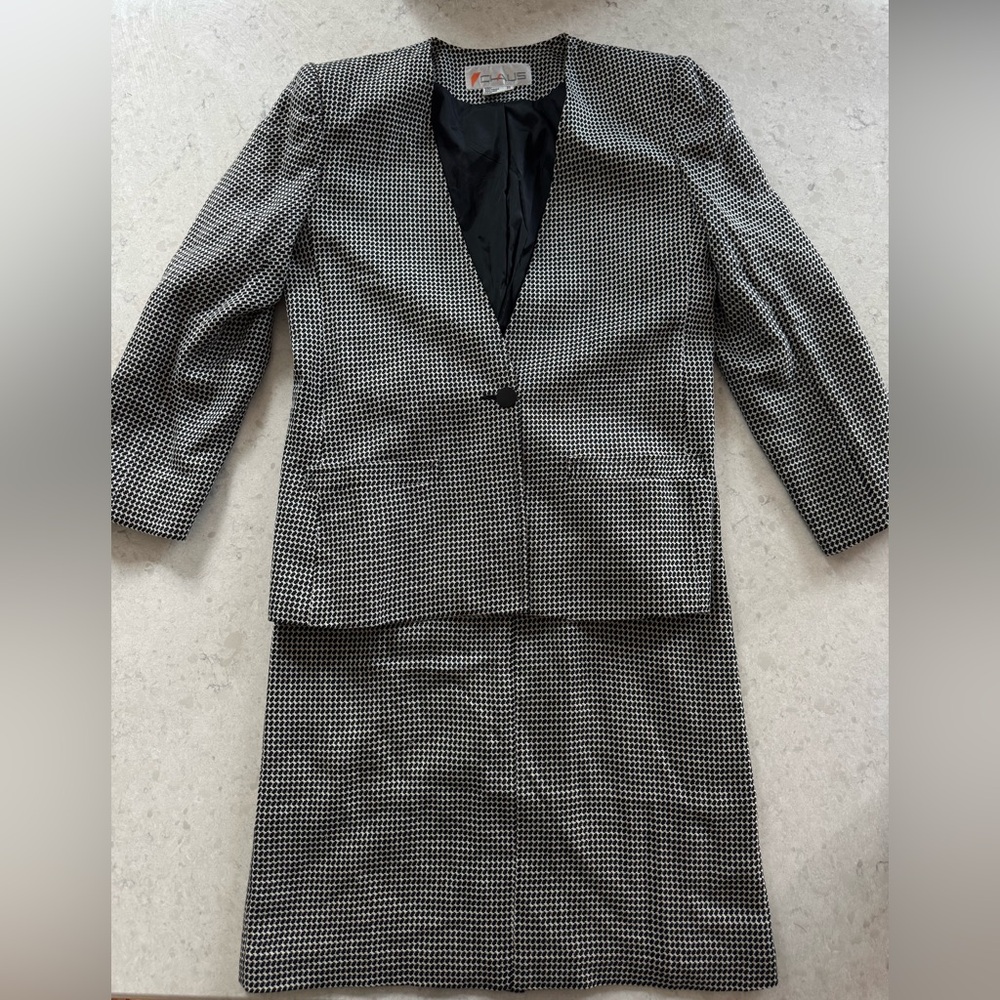 Vintage Chaus Houndstooth set Jacket and skirt size 10